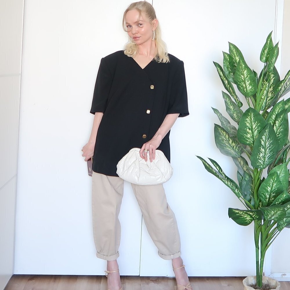 Le Suit Black Short Sleeve Blazer